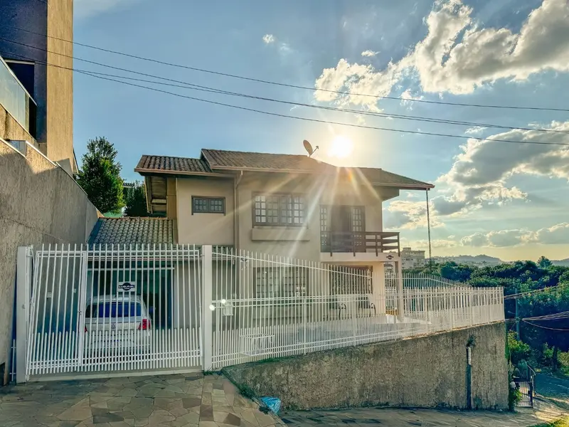 Casa com 3 dormitórios à venda, 179 m² por R$ 1.100.000,00 - Centro - Caçador/SC — foto 3