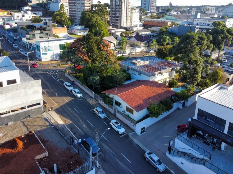 Terreno de esquina no centro de Caçador - localização estratégica e alto potencial construtivo — foto 3