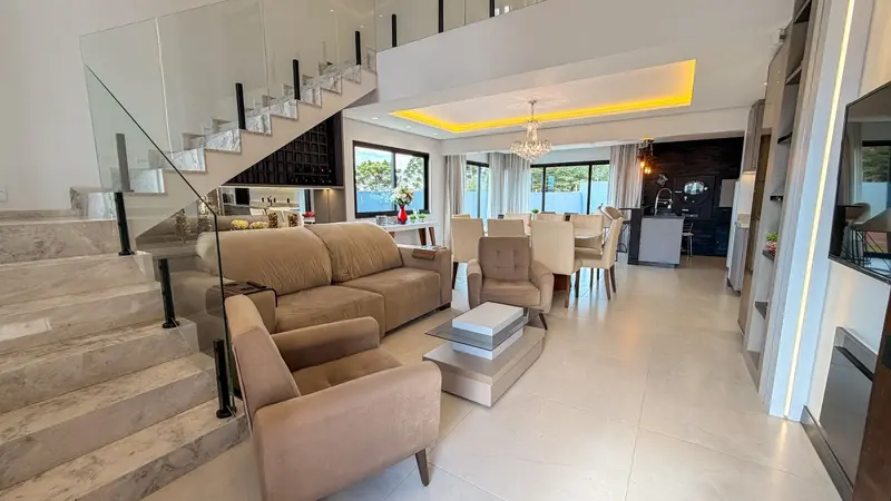 Casa de Alto Padrão com Vista Panorâmica — foto 2